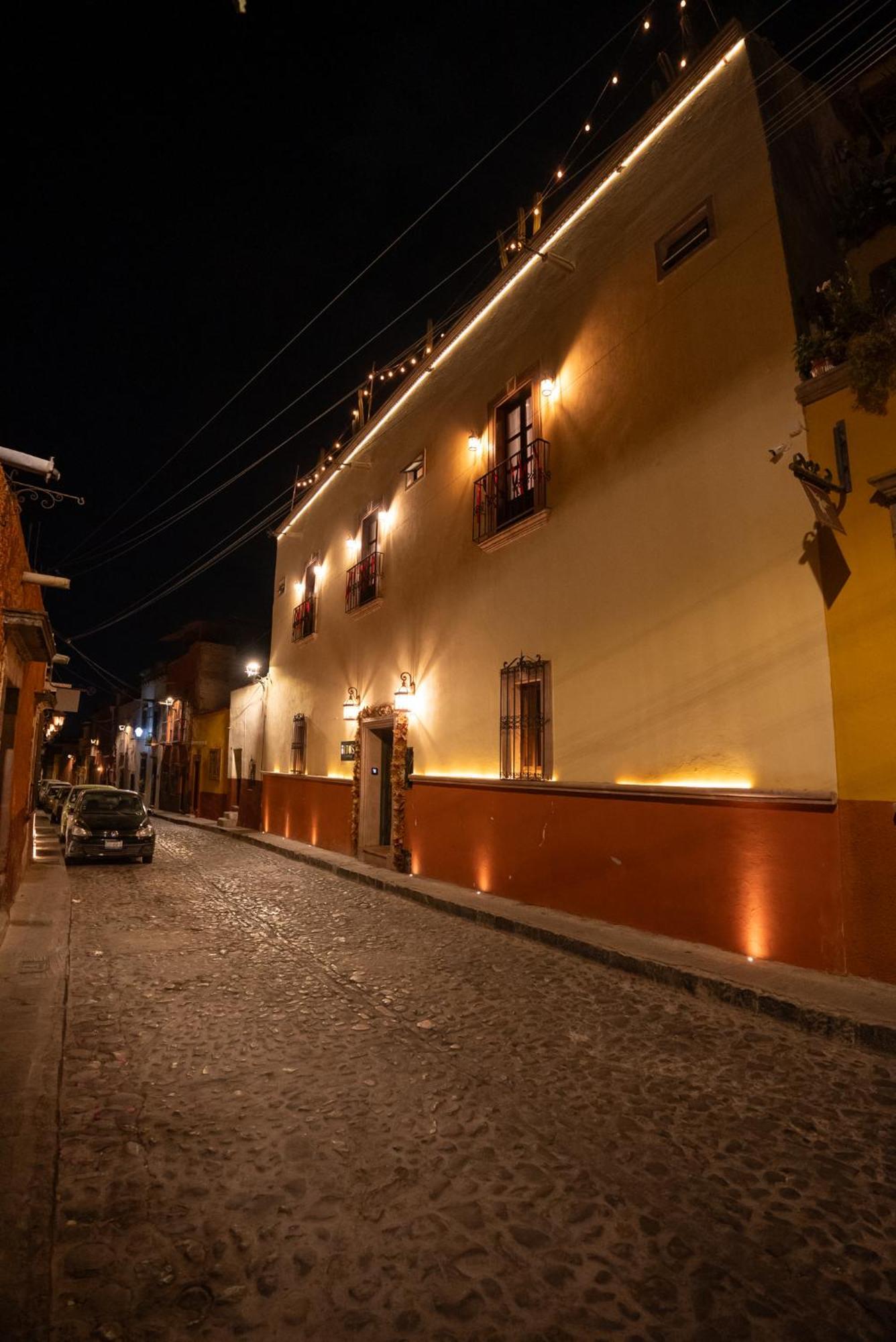 Bito'S Hotel Boutique ซานมิเกล เด อาเญนเด ภายนอก รูปภาพ